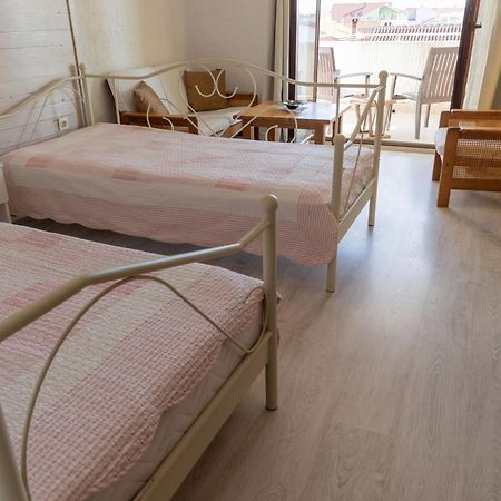 Apartmani Trlaja Vodice Esterno foto
