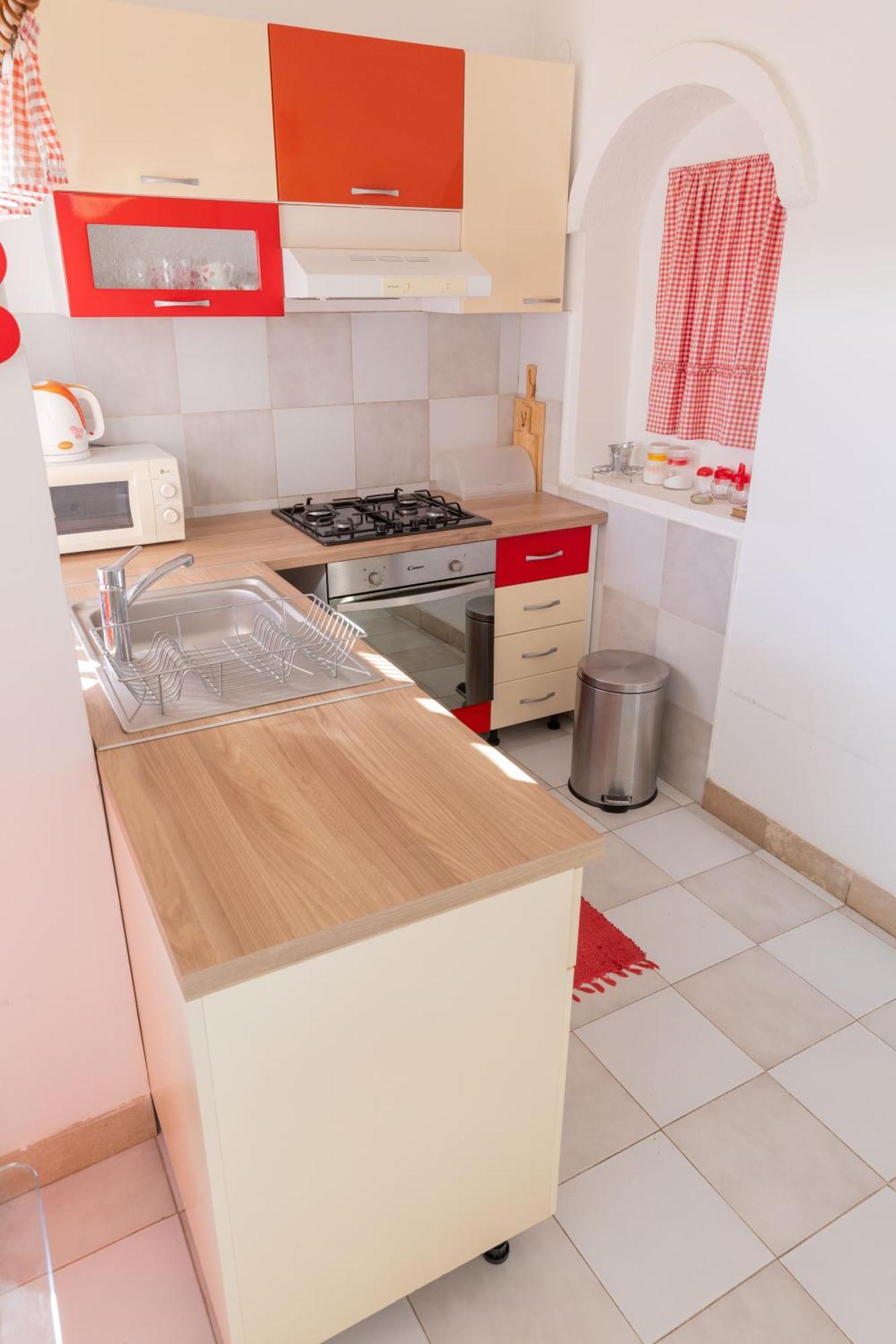 Apartmani Trlaja Vodice Esterno foto