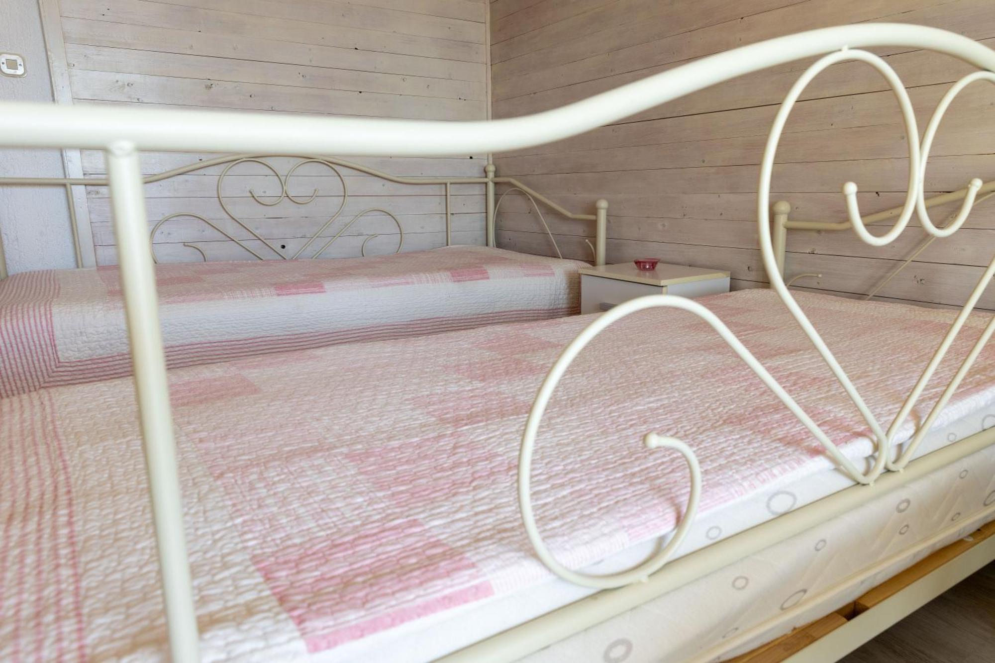 Apartmani Trlaja Vodice Esterno foto